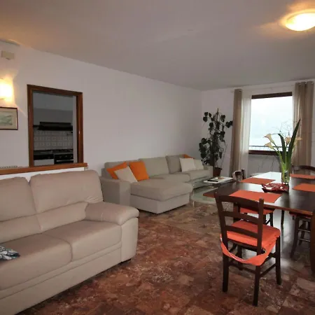 Guattini By Interhome Appartement Cremia